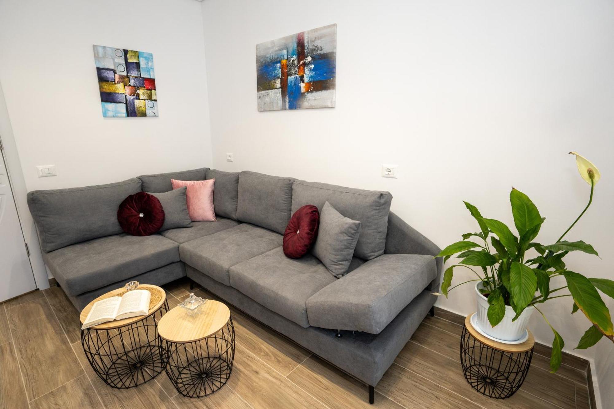 Sunnydream Apartaments Saranda 外观 照片